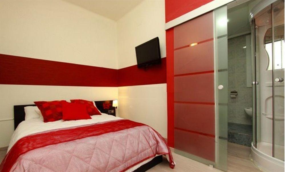 Hotel Brustar Gotic-Centric Barcellona Esterno foto